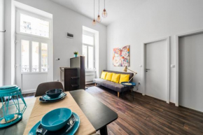 NEW DOB 53-4 CENTER Apartment Budapest